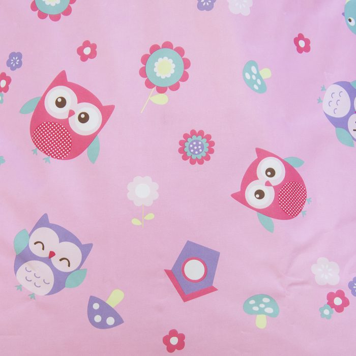 Close up of the owl pattern printed on pink background on the kids bean bag